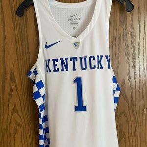 Nike DRI FIT Kentucky men’s basketball jersey